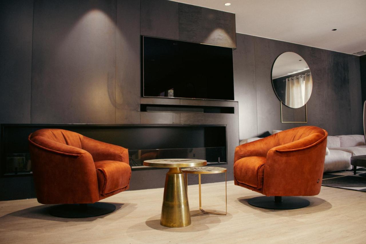 Magnifique villa de luxe au coeur de la garrigue Nîmes Extérieur photo